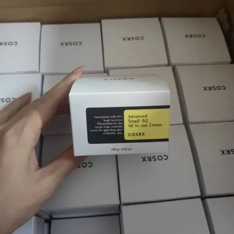 كريم الحلزون المتقدم COSRX 92100 مل الكل في واحد كريم الحلزون