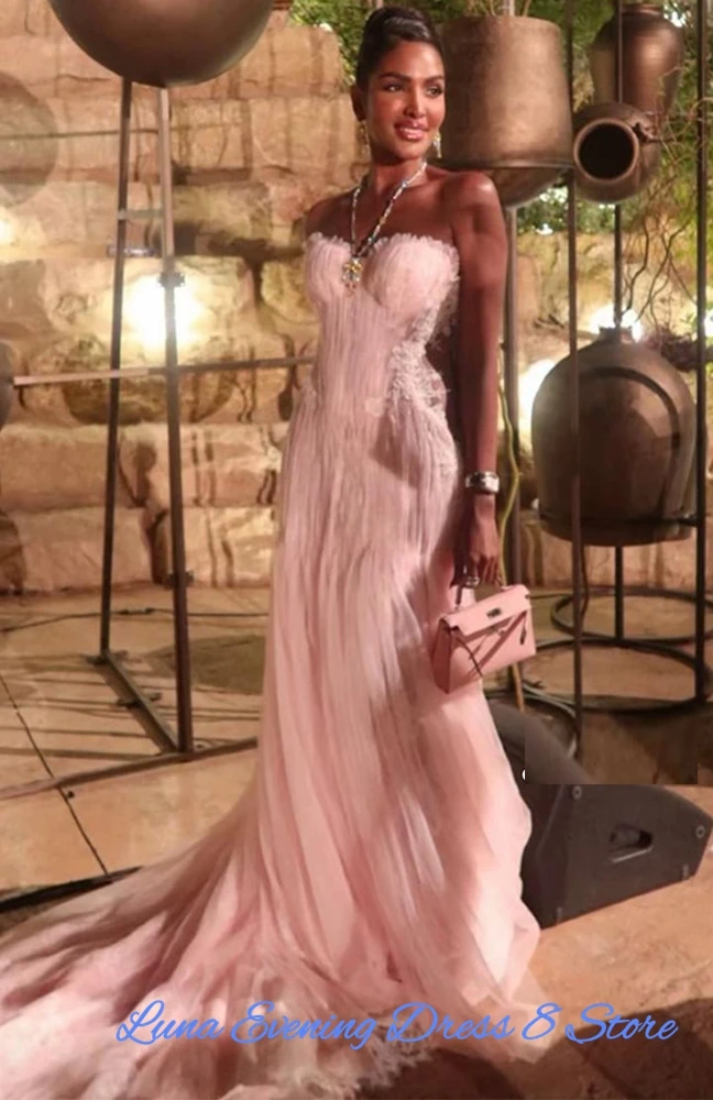 Luxury Strapless Tulle Evening Dress Exquisite Sweep Train Customized Party Dresses Delicate Appliques and Lace Cocktail Dress view 3