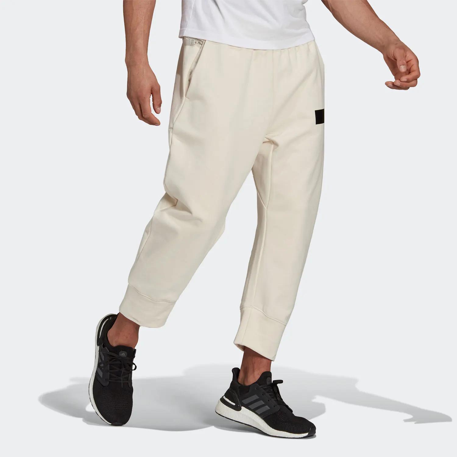 

Новые мужские повседневные спортивные свободные дышащие брюки Adidas Originals HB1551