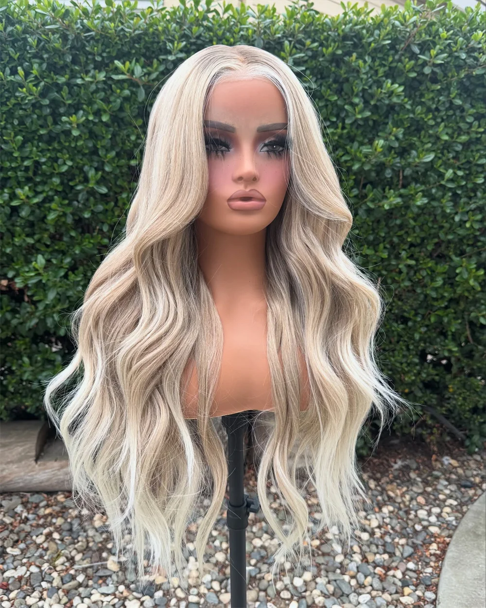 

Highlight Creamy Blonde Color Wig 13x4 Synthetic Lace Front Wigs with Baby Hair 30Inch Long Wavy HD Lace Wigs For Women Wear&Go