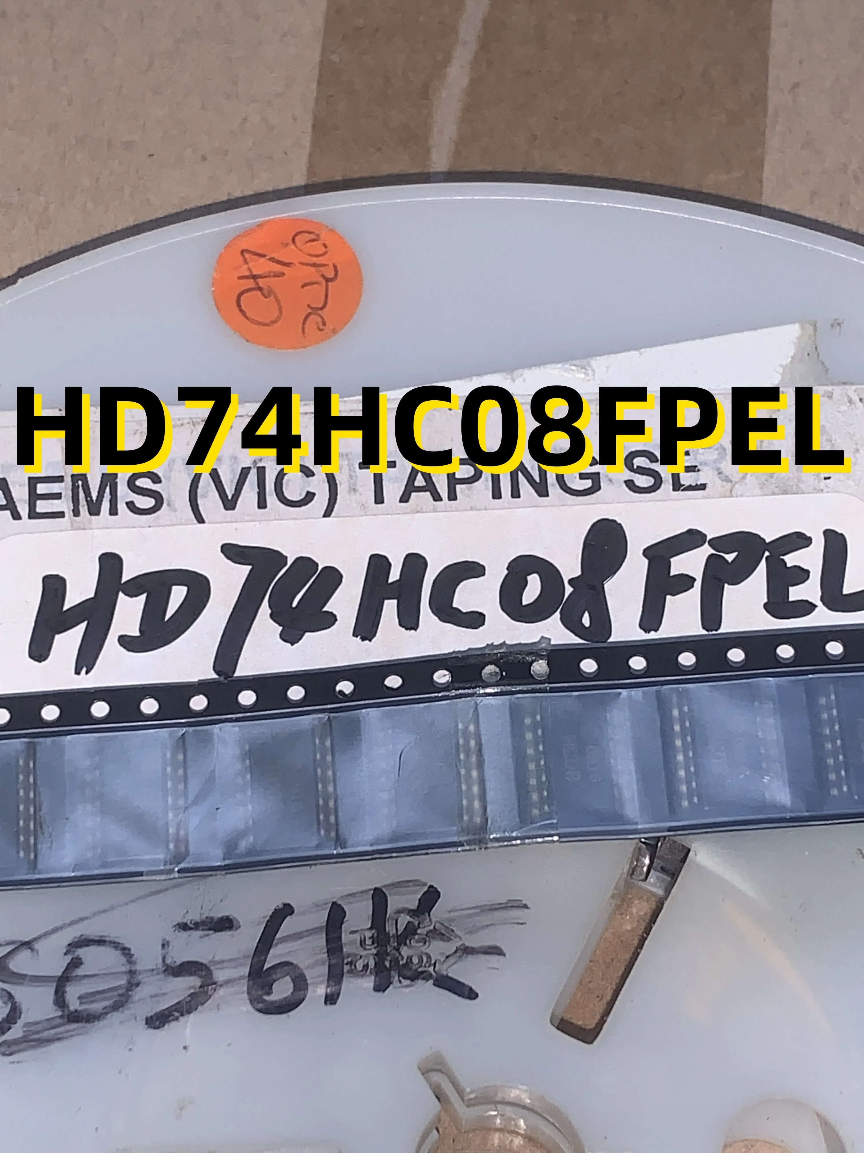 10 piezas HD74HC08FPEL