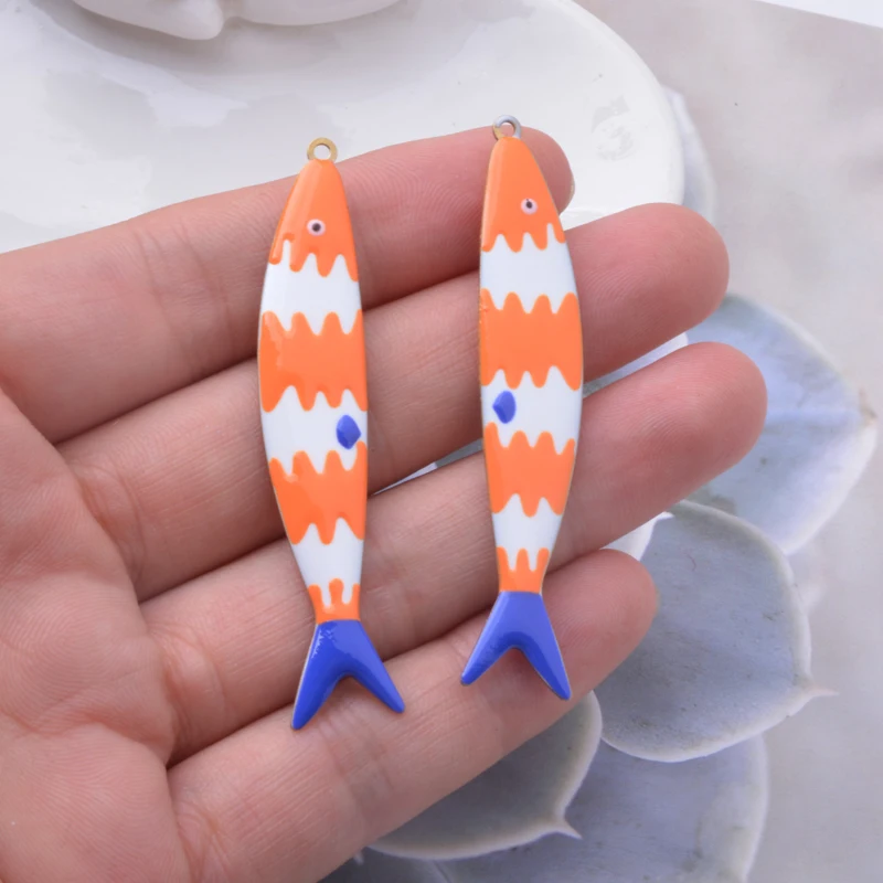 2 Stück Neue Design-Kupfer-Anhänger mit beidseitiger Emaille in Form eines großen Fisches, mit Öltropfen-Effekt, für Halsketten, DIY-Schmuckzubehör – Detail 7