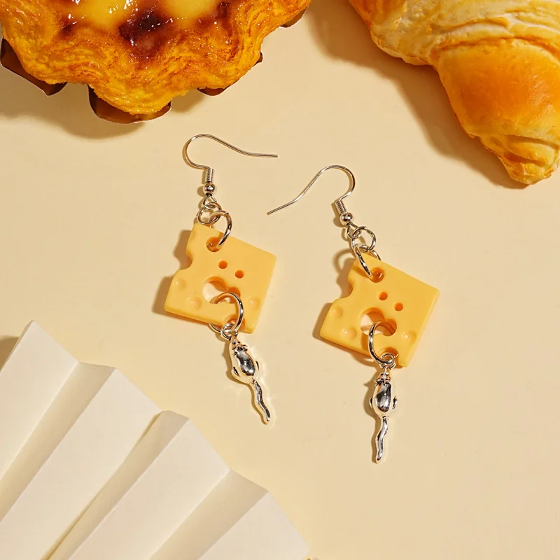 Cute Cheese Mouse Dangle Earrings for Women Funny Acrylic Cheese Slice with Silver Rat Charm Drop Earrings Jewelry