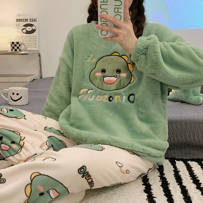 Winter New Flannel Sleepwear Thickening Round Neck Long Sleeve Women\'s 2 Pieces Set Cute Dinosaur Printing Home Suit for Women