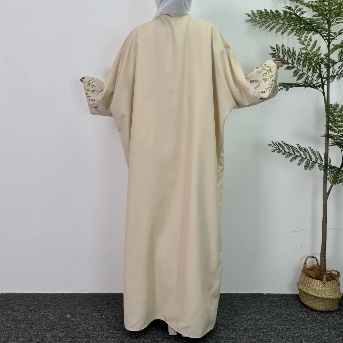 Vorne offen Abaya Stickerei Floral Langarm Maxi Länge muslimische Strickjacke Abayas Out Kaftans Frauen JilbabsDamenbekleidung