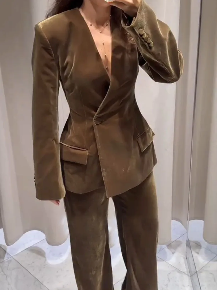 

HH Woman Autumn Fashion Long Sleeves Pocket Decoration Velvet V Collar Blazer+Trousers Female Casual Street Style Two Piece Set