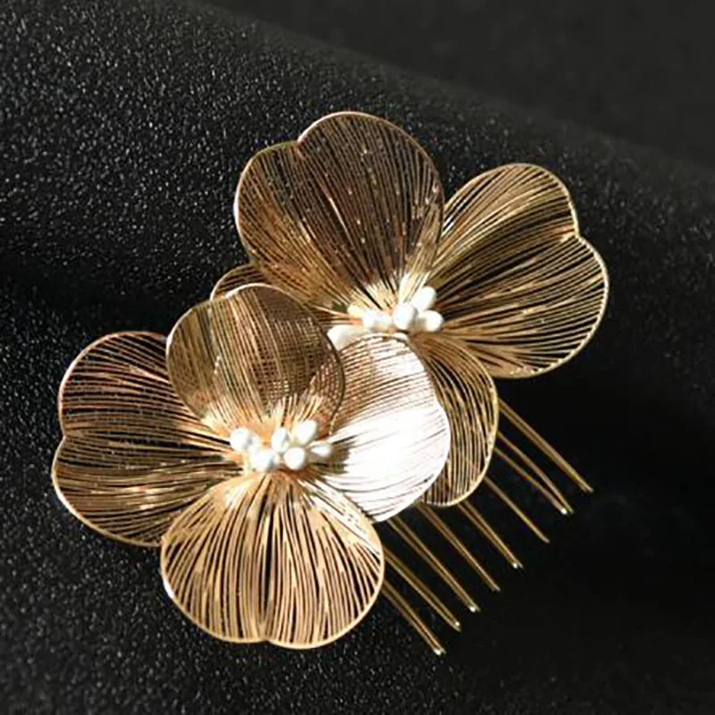 Flower Hairpin Hairpin Elegant Disc Hair Insert Comb Card Bridesmaids Headgear Toast Clothing Hairpin Hair Accessories