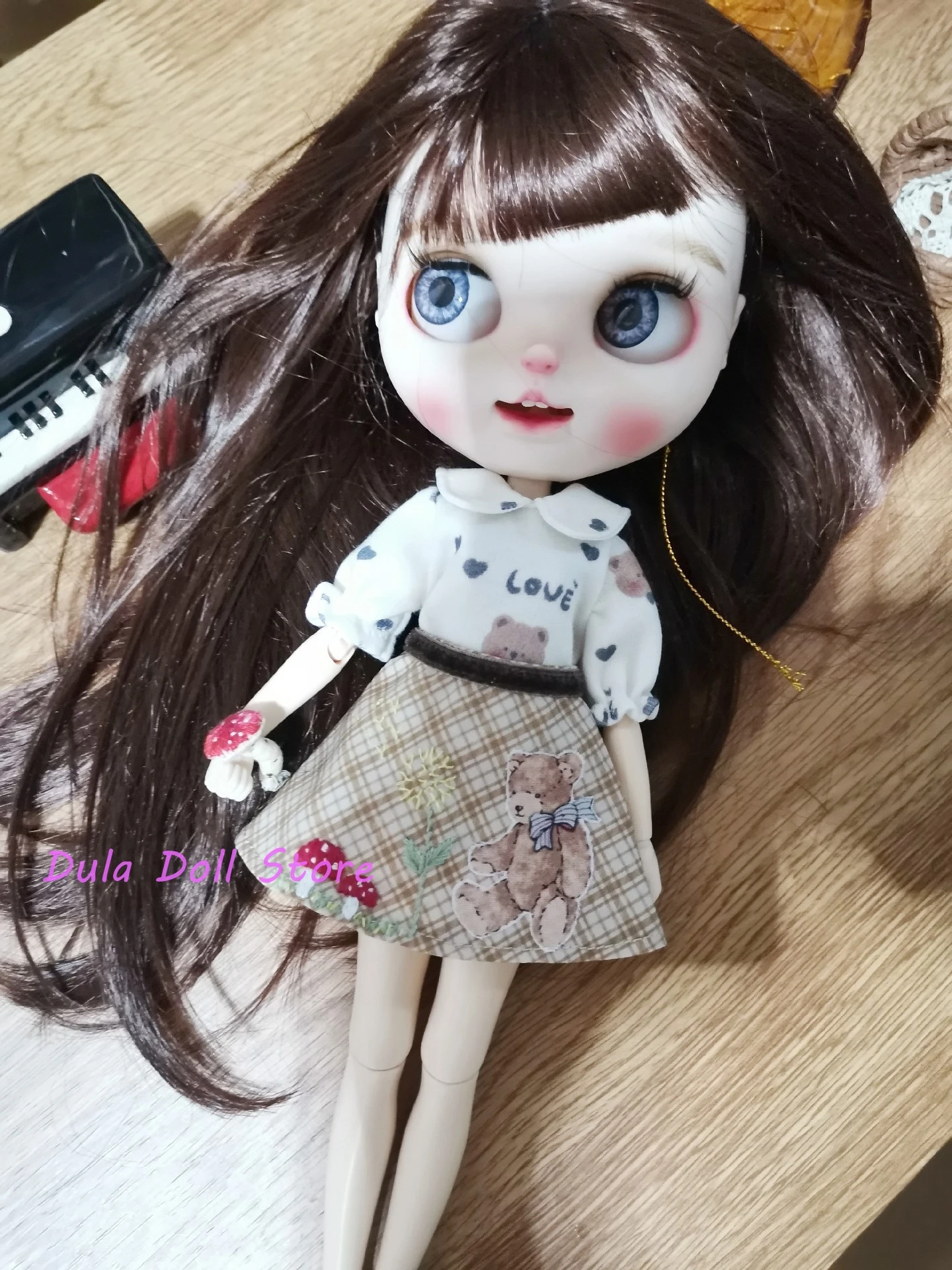 

Dula Doll Clothes Top and Embroidered Skirt Blythe Qbaby ob24 ob22 Bjd Doll