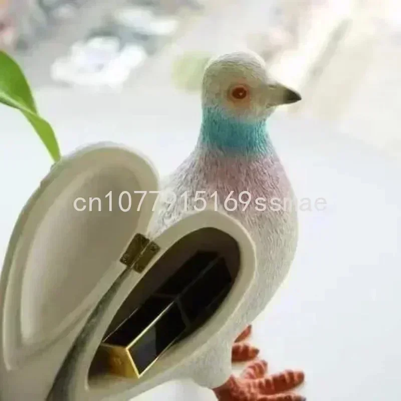 Home Decoration Pigeon Clutch, Creative and Fun Leisure Multifunctional Bag,