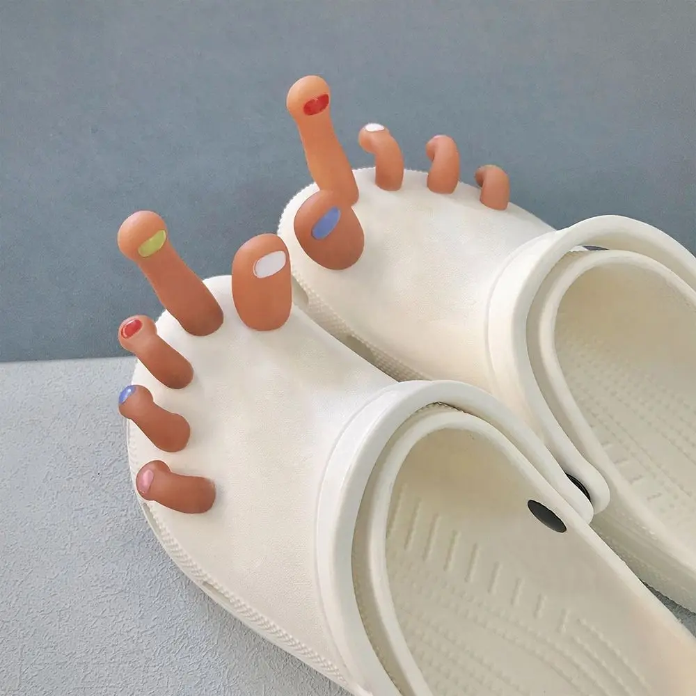 7/10PCS Resin Shoe Decoration Charms Goth Charms Horror Summer Water Shoes Clog Sandals Decorations Simulation Foot Thumb