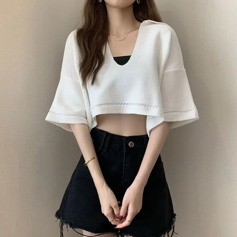 V-neck Short Knit T-shirts Women Summer 2024 New Loose Korean Style Thin Short-sleeved Solid Color Versatile Blouse Female