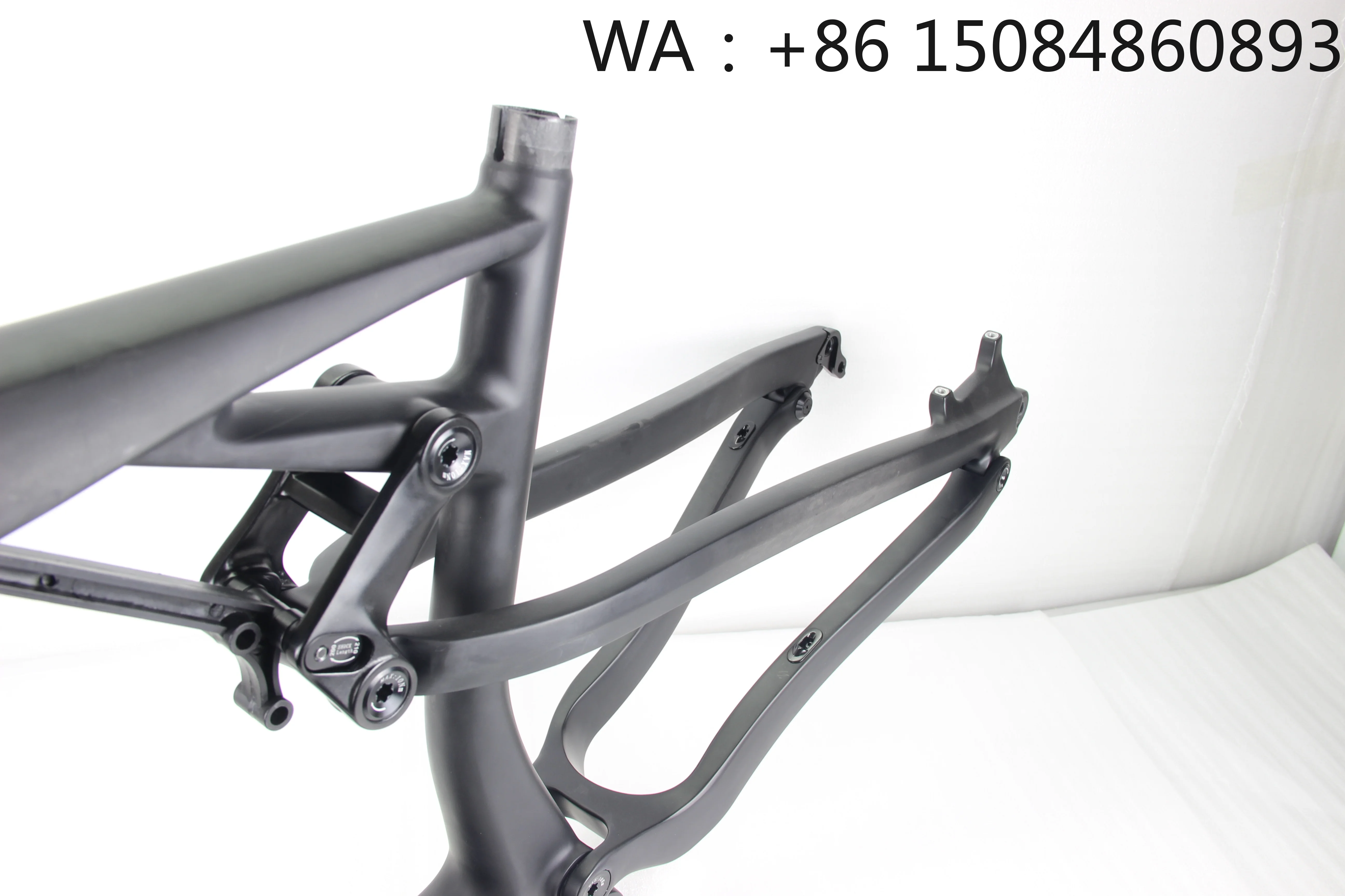 

5 Plus 29er Enduro MTB Carbon Frame, carbon fiber material, T700 high strength grade, bicycle parts tire accessories, customizab