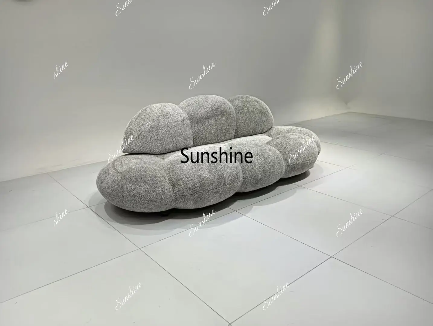 High Quality Sofa Elegant Upholstered Creative Design Soft Velvet Modern Creative Cloud Shape Design Living Room Cloud Sofa