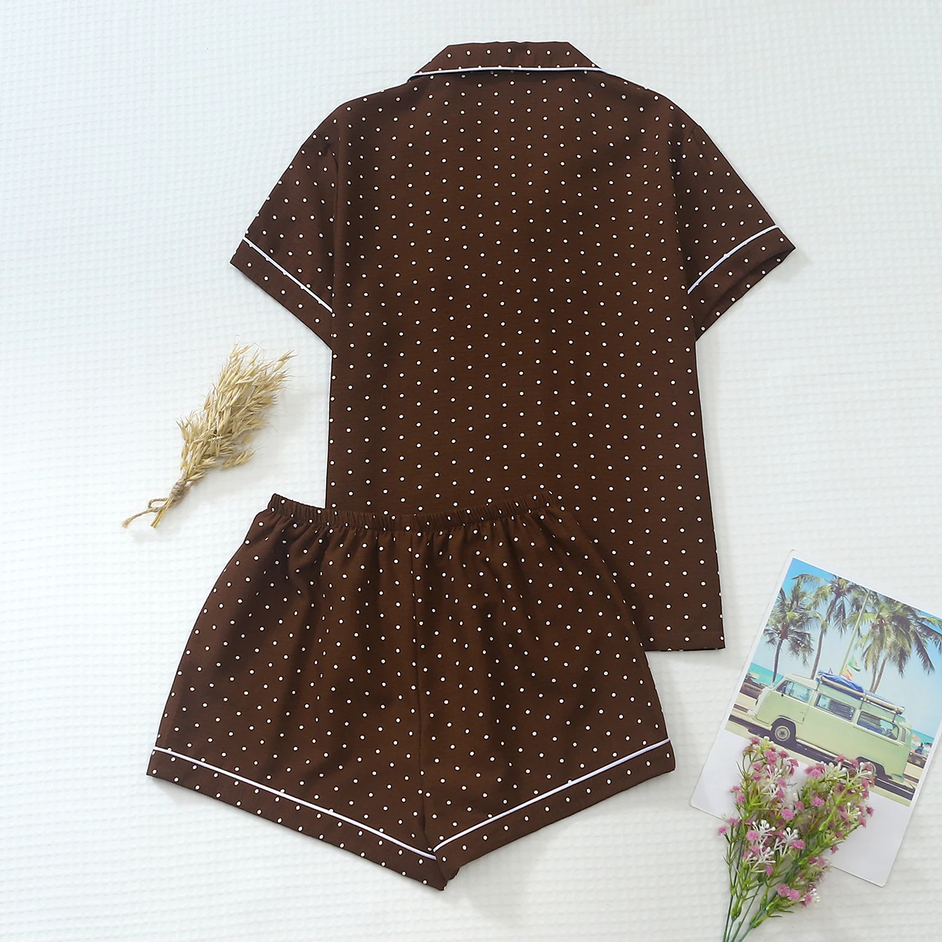 Two-Piece Set: Comfortable Brown Base Mini White Dot Print Lapel Button Short-Sleeve Top with Pockets and Bow Shorts, Spring/Summer Women's Pajama Loungewear Set Suitable for Home Use