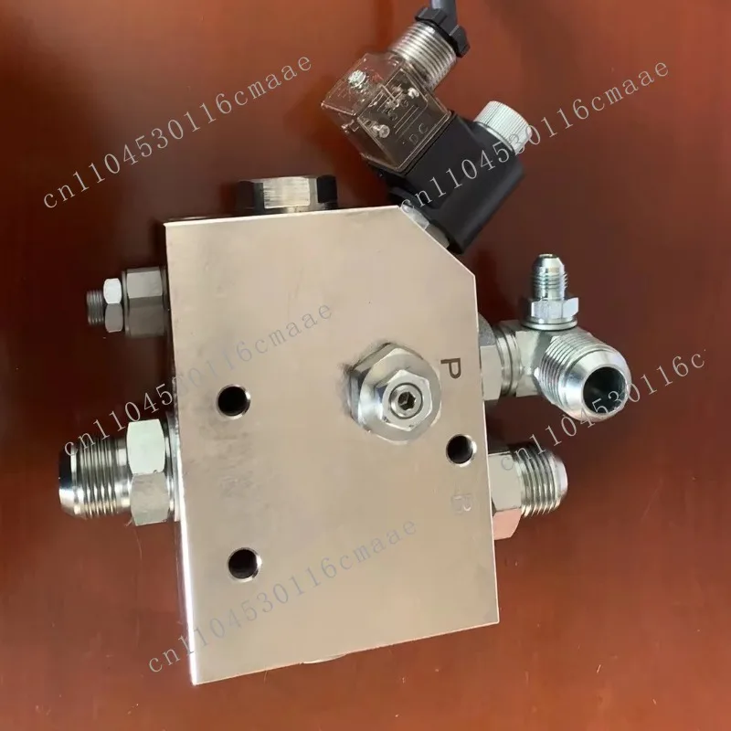 Hydraulic Flow Divider Valve Fits JCB 3CX 3DX 4DX Case 580 Backhoe Loader for Rock Breaker Hammer Installation