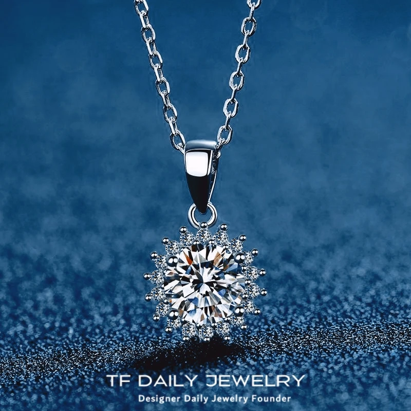 

Necklace 18K White Gold for Women Birthday Gift 0.5/1/2/3/5ct Moissanite Diamond Sunflower Pendant Jewelry Girl Wedding Party