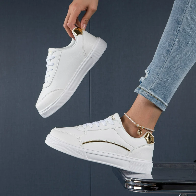 Skateboard Sneakers Woman Waterproof Leather Casual Sneakers Women Lightweight Sports Shoes Fashion Women's Skate Shoes