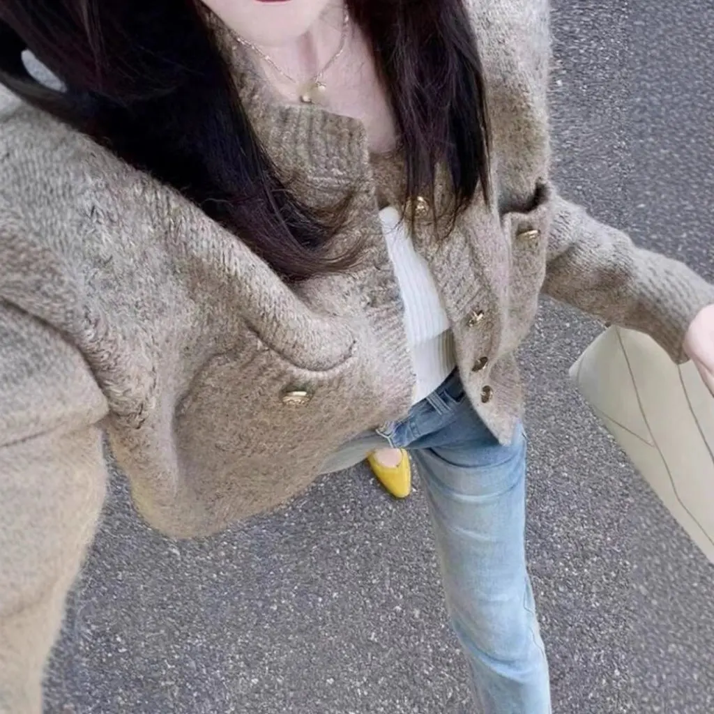 

Women's High-End -Inspired Knit Cardigan Gray Thin French Style Autumn Winter Sweater Casual Lazy Style