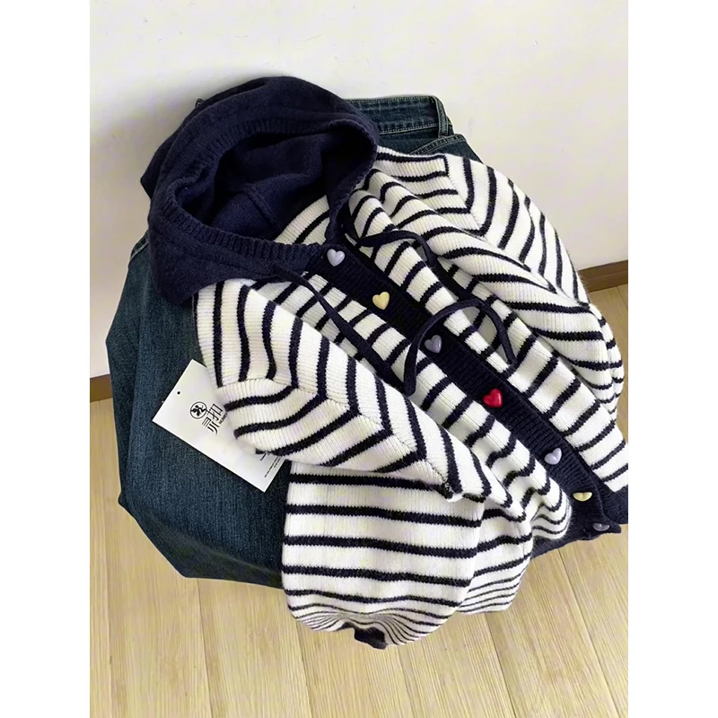 

Retro Striped Hooded Long Sve Open Cardigan Sweater Women's Faion Versatile Outerwear Top for 2025 Winter New Arrival