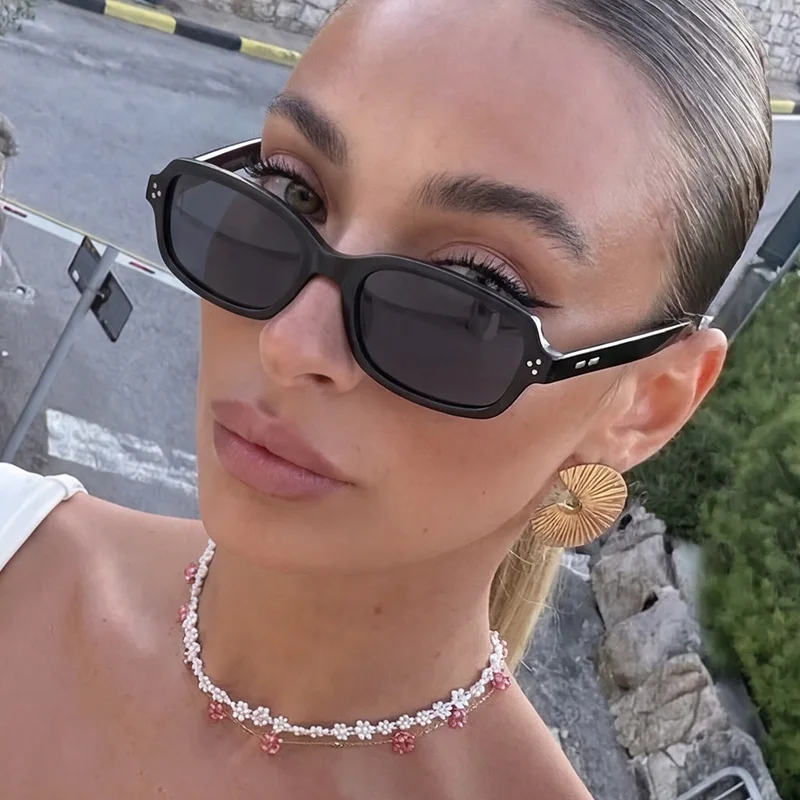 

New Korean Version Sunglasses Women's Trendy and Fashionable Square Frame Minimalist UV400 Sun Glasses Outdoor Travel Eyewear