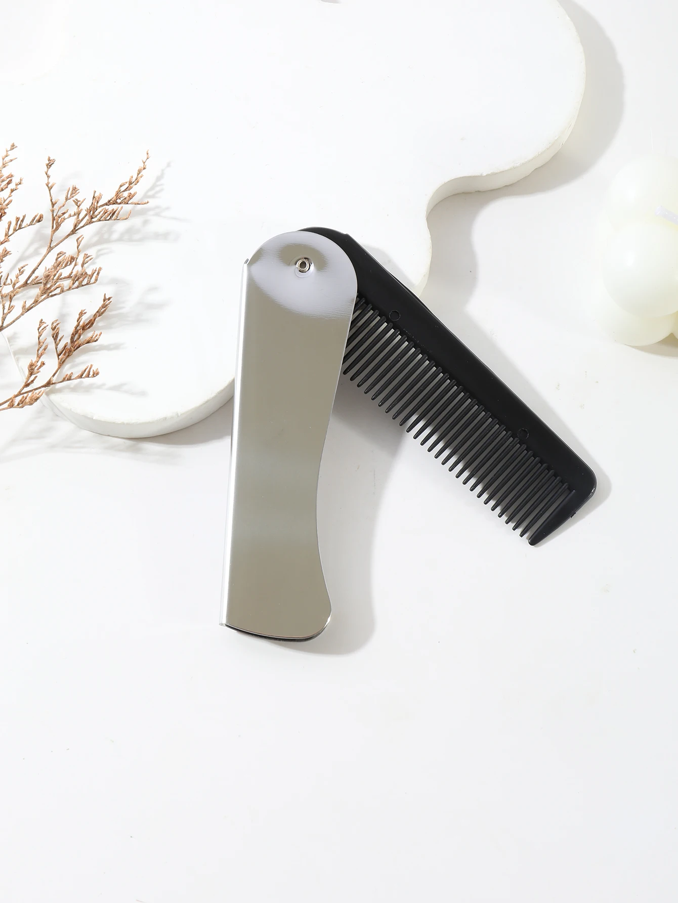 Portable hair comb, foldable hair comb, pocket sized hair tool, suitable for travel and outdoor use, special for real hair wigs
