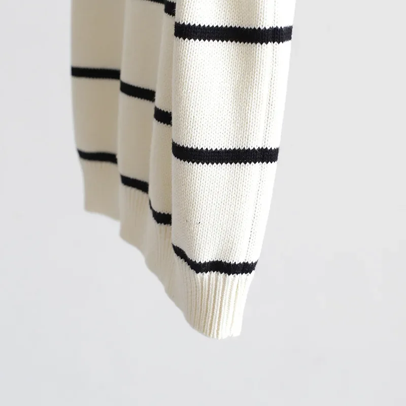 เสื้อกล้ามคอวีลายทางลำลองของผู้หญิงเสื้อครอปถักแขนกุดวินเทจฤดูร้อนสีตัดกันทรงหลวมเรียบง่ายสวมใส่นอกสายเดี่ยว