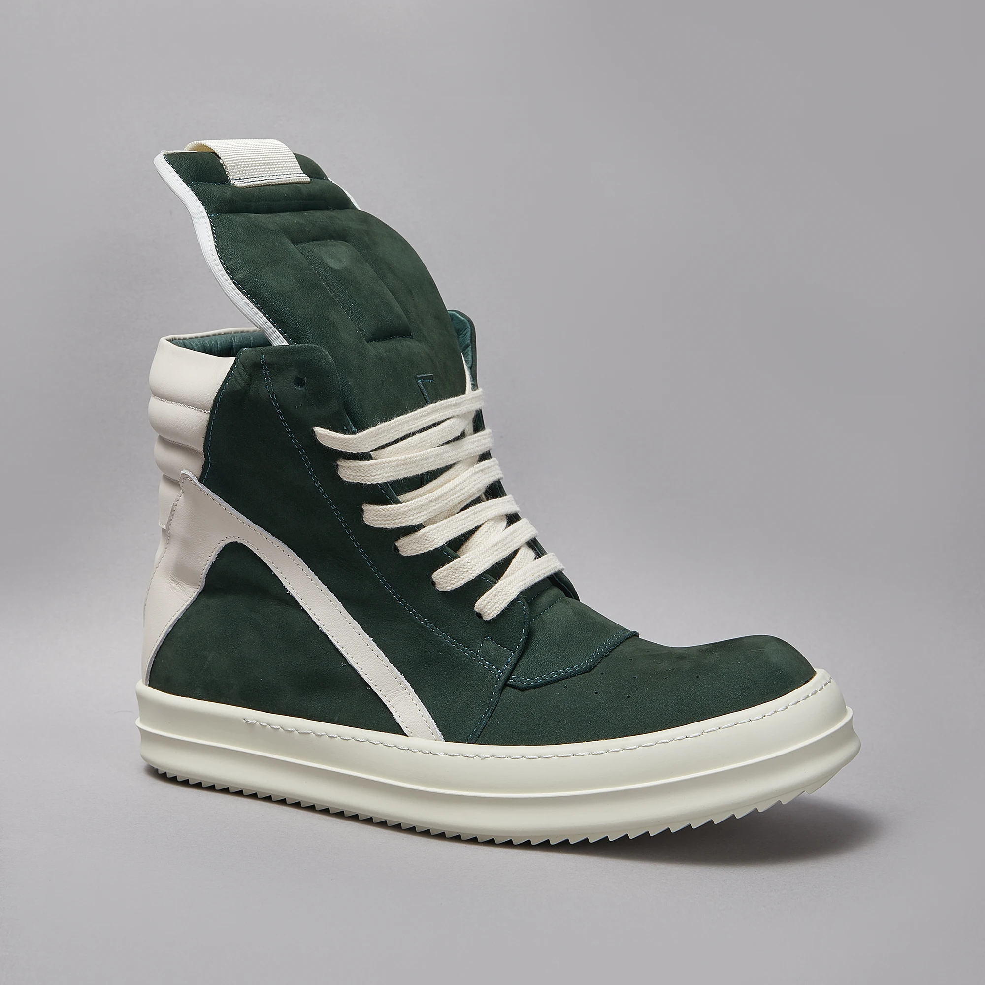 Military Green High Top Casual Shoes Boots Frosted Cowhide Inverted Triangle Design Top Layer Leather Sports Classic for Men And