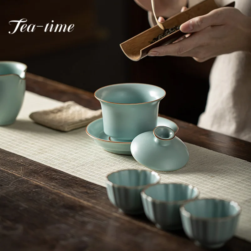 180ml Boutique Azure Ru Kiln Gaiwan Antique Tea Brewing Cup Porcelain Bowls Tea Tureen Tea Maker Cover Bowl Tableware Collection