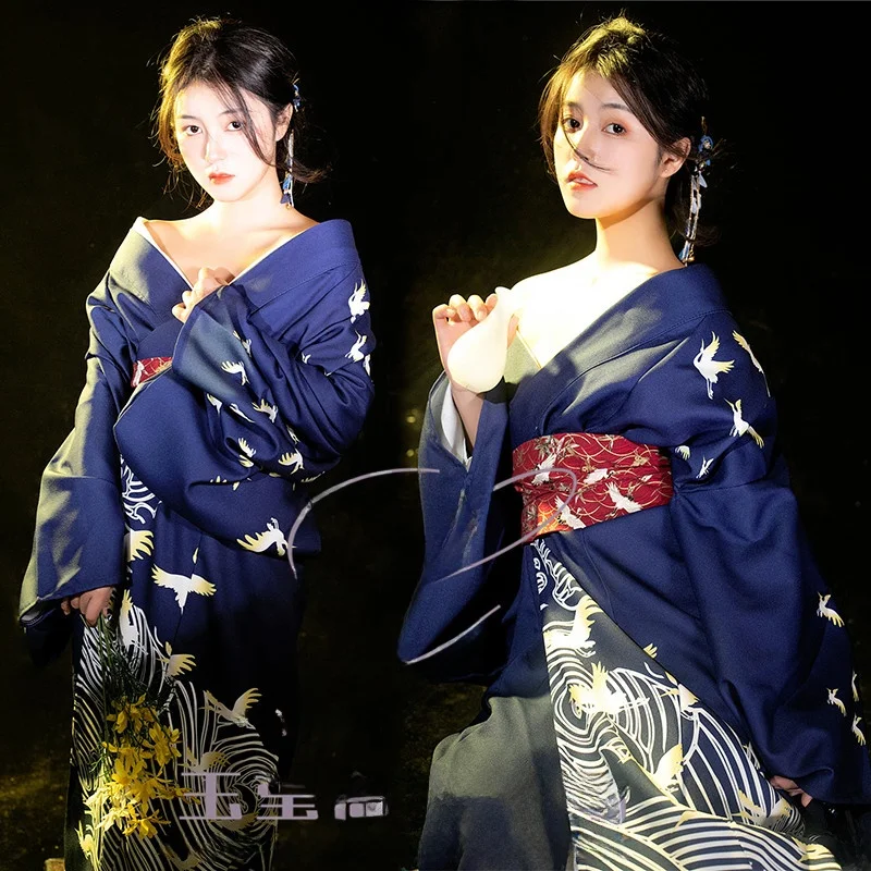 

Традиционное кимоно для женщин, студенток, школьниц, японский халат-кимоно для молодых девушек, сине-голубой.