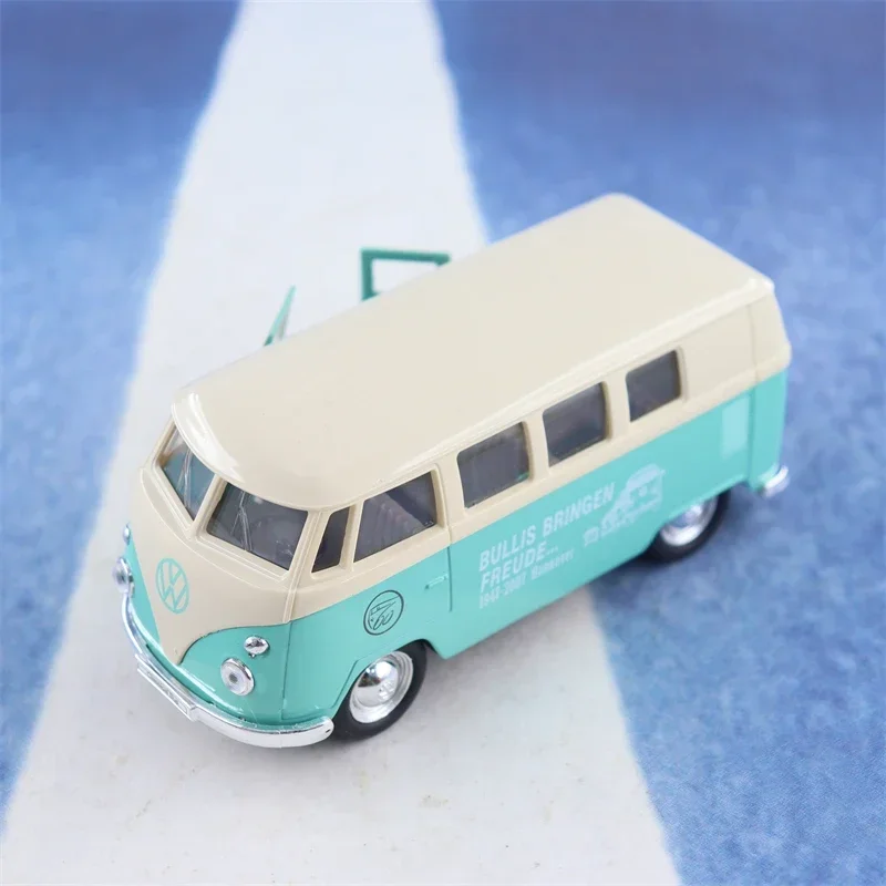 WELLY 1:36 Volkswagen BUS T1 High Simulation Diecast Car Metal Alloy Model Car Children\'s toys collection gifts B910