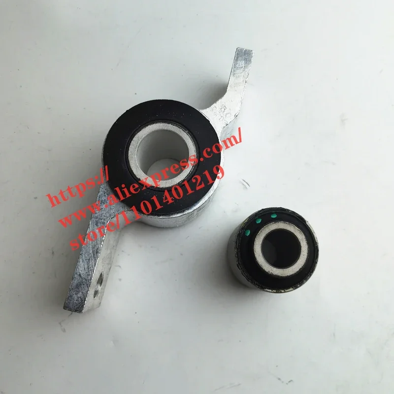 Lower Arm ball joint for SAIC MAXUS V80 Triangular Arm rubber bushing