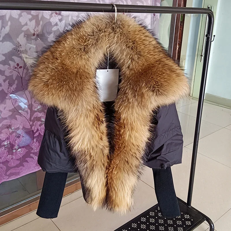 ขายส่งผู้หญิง Goose Down Jacket ฤดูหนาว Cropped Puffer Coat Big Fox Fur Collar Trim