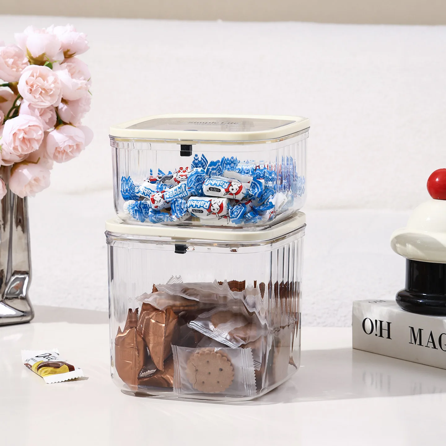 1 multifunctional transparent pressing candy snack storage box stackable candy sorting can, home storage box