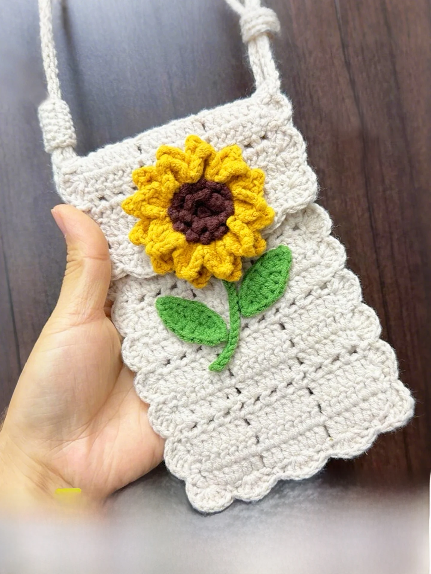 kit-de-materiais-diy-para-acessorio-de-celular-com-agulha-de-croche-girassol-fio-de-4-fios-para-tecelagem-pequeno-presente-e-acessorios-de-moda