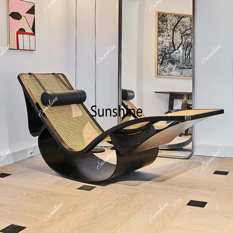 Villa large apartment light luxury courtyard minimalist rocking chair