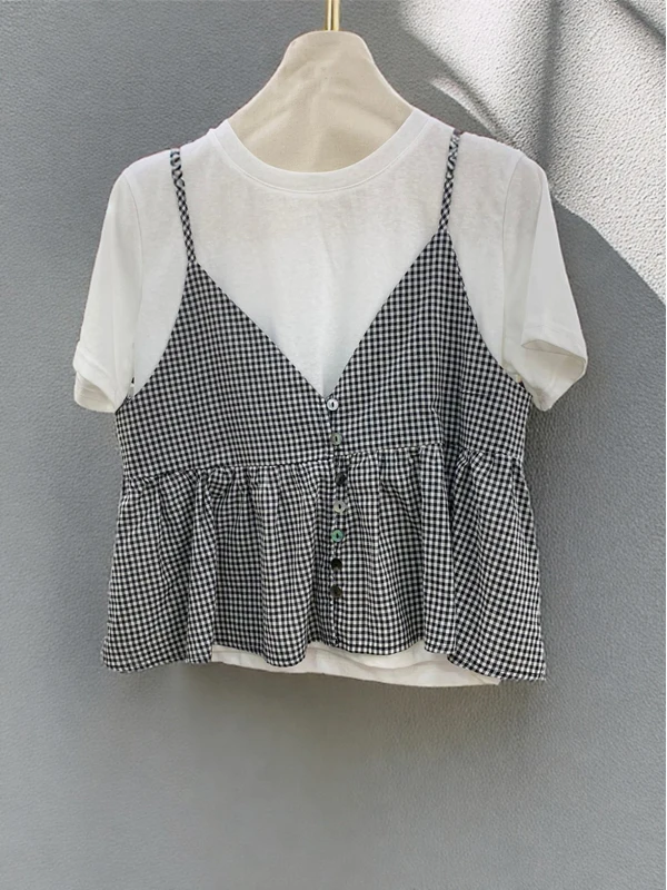 

Korean Round Neck Short Sleeved T-shirt Women's 2025 Summer Versatile Casual Fashion Plaid Camisole Top Two-piece Set
