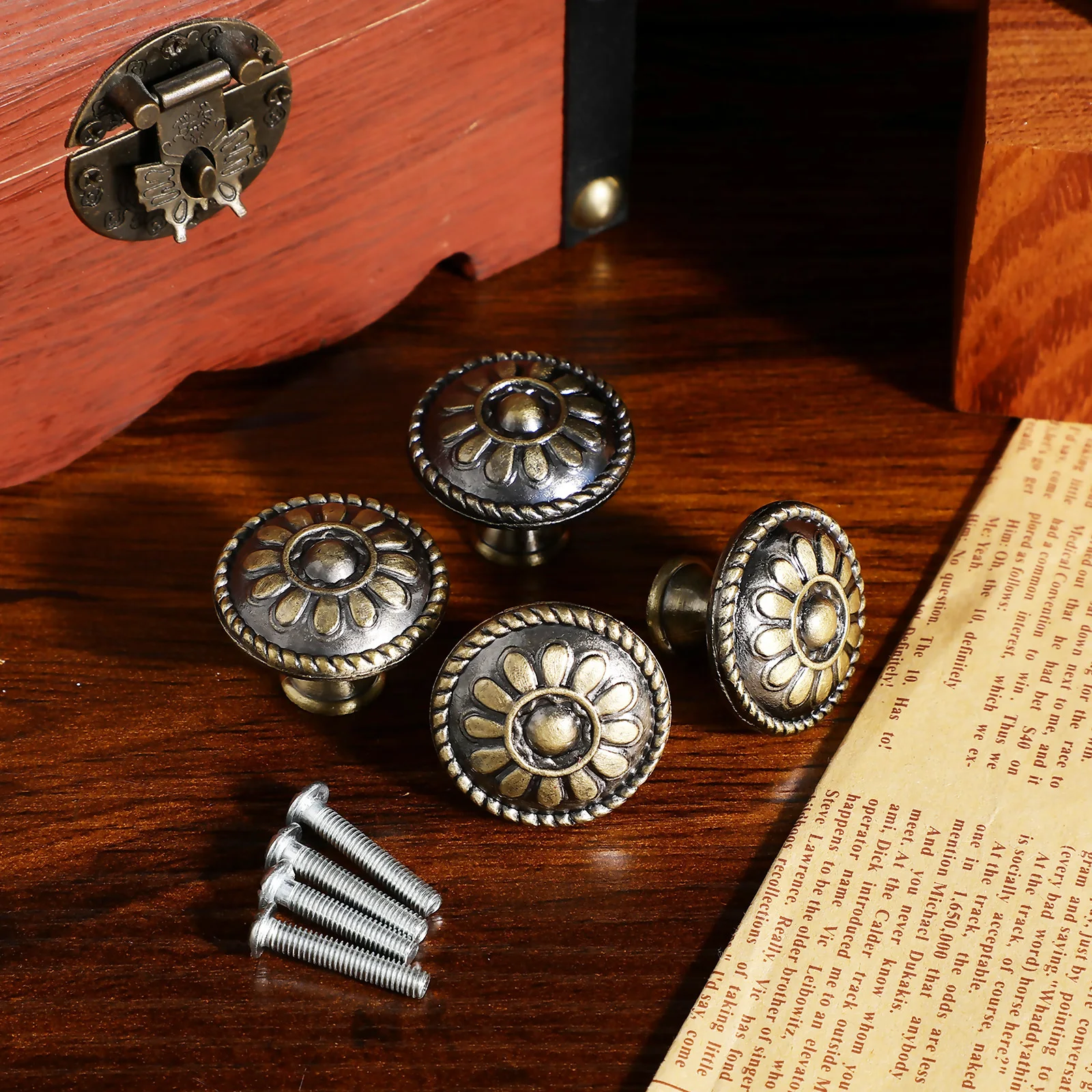 

4Pcs Zinc Alloy Drawer Knobs Cabinet Handles Vintage Style Closet Door Pulls Dresser Kitchen Furniture Knobs Drawer Pulls