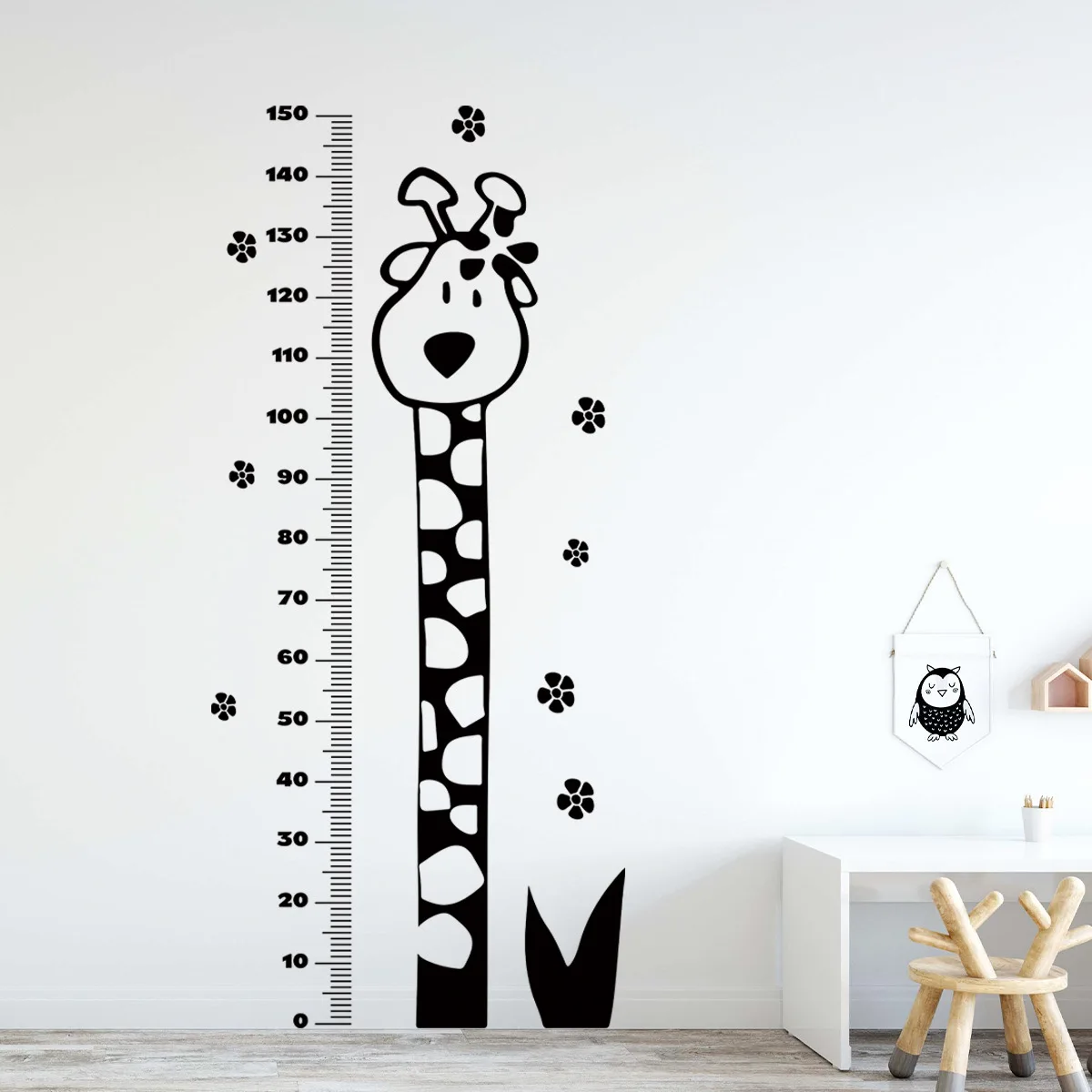 Giraffe Height Chart Wall Decal, Black Silhouette Growth Ruler 0-150cm Removable Kids Room Sticker