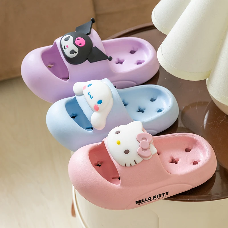 Sanrio kawaii Hello Kitty Sanrio Сандалии с отверстиями Тапочки Сандалии Kawaii Eva Anime Домашняя пляжная обувь Летние тапочки для взрослых и детей