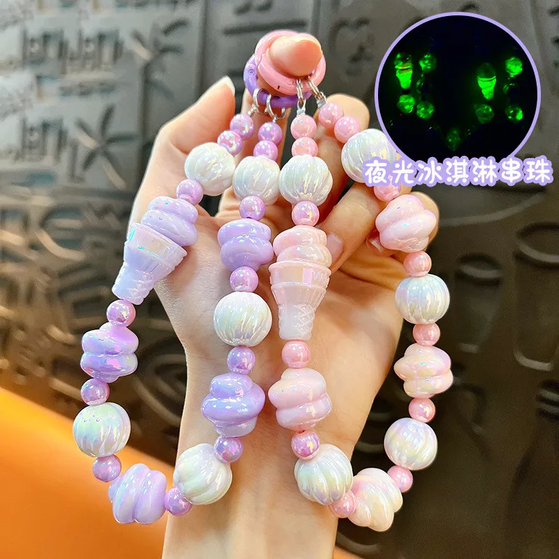 Women's Fashion Acrylic Love Flower Pendant Mobile Phone Chain Beaded Lanyard Keyring Fashion Jewelry Key Chains