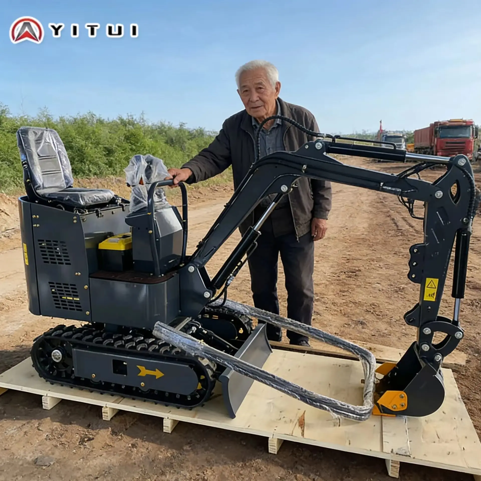 High Efficiency Mini Excavator 1.2 Ton Long Service Life Grading Crushing Multi-Functional 360° Rotation Boom & Arm Customized