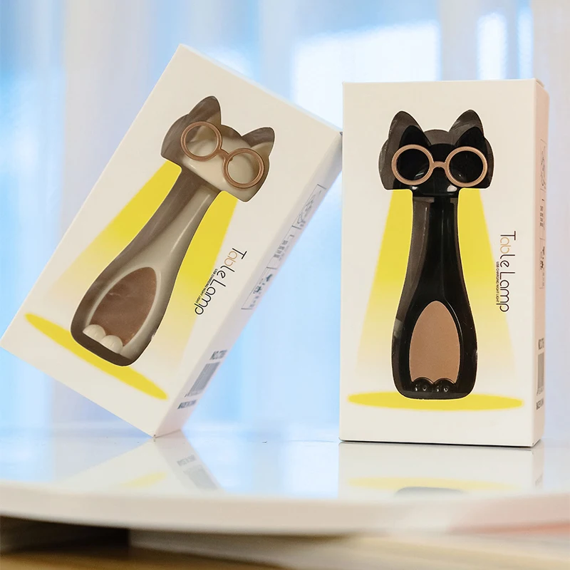Luce notturna a LED Cartoon Cute Pet Cat Ricarica USB Luce notturna a LED Camera da letto Comodino Luce per dormire Dormitorio Decorativo come regalo