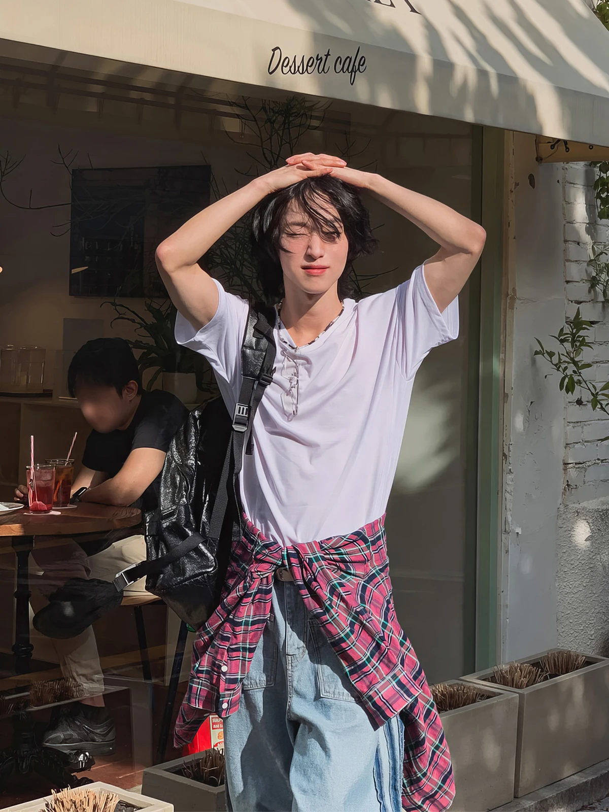 

Мужская футболка свободного кроя с круглым вырезом и коротким рукавом, базовая, повседневная, универсальная, драпированная, удобная, дышащая, летняя.