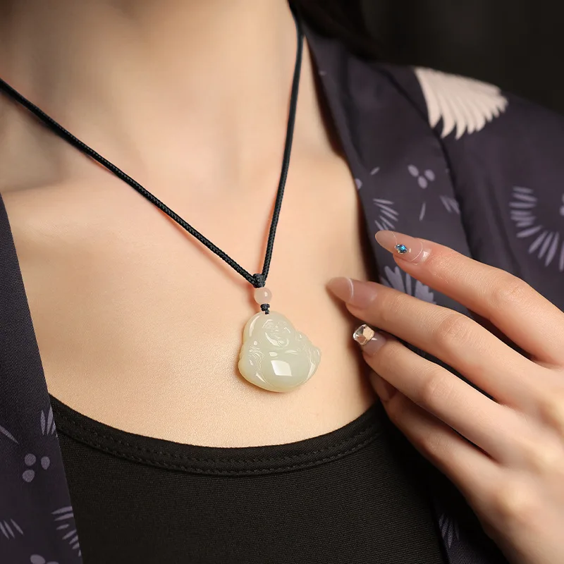Natural Agate Litchi Jelly Clavicle Chain Unisex Guanyin Buddha Necklace Ornament Holiday Gift