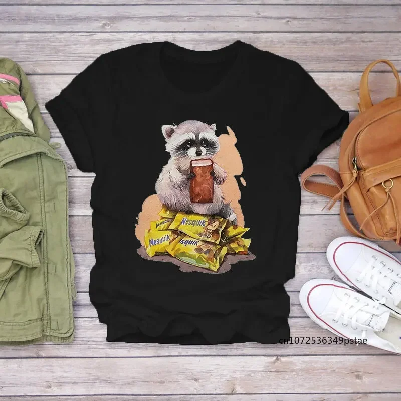 

Cartoon Raccoons Eat Chocolate T Shirt Women Summer 90s Clothes Black Tshirt Femme Short Sleeve Fashion Kawaii Tee T-shirt Lady
