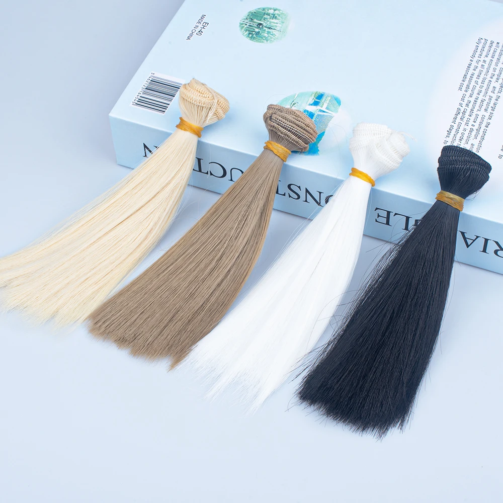 Trame per bambole Estensione dei capelli per bambole Vari colori 15 cm Lunghezza 100 cm Larghezza Fibra morbida Treccia ad alta temperatura Accessori per capelli per bambole fai da te