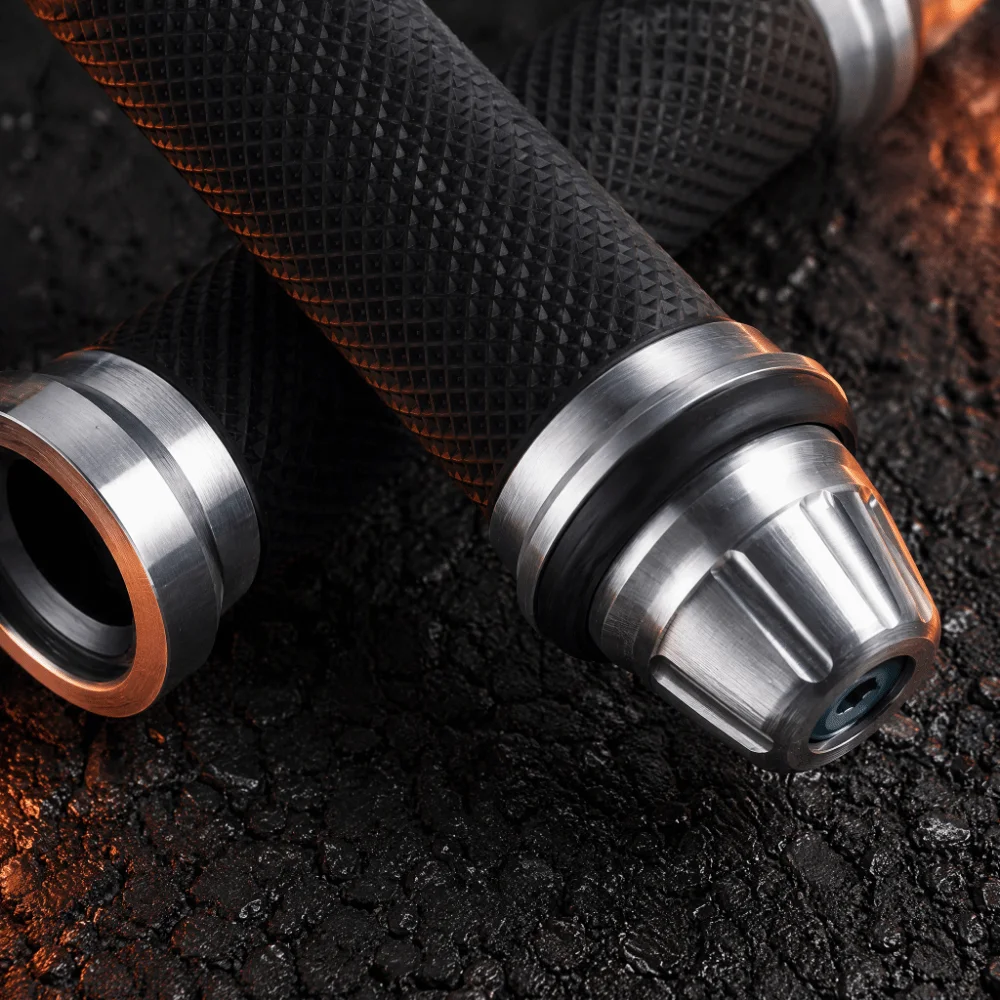 2PCS CNC Aluminum Motorcycle Handlebar Grips 7/8