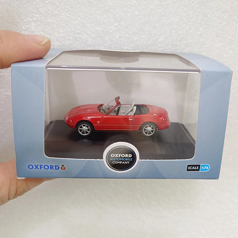 

OXFORD 1: 76 Scale Classic Convertible Car MX5 Mk1 Alloy Car Model Decoration Collection Display Toy Gifts Souvenir