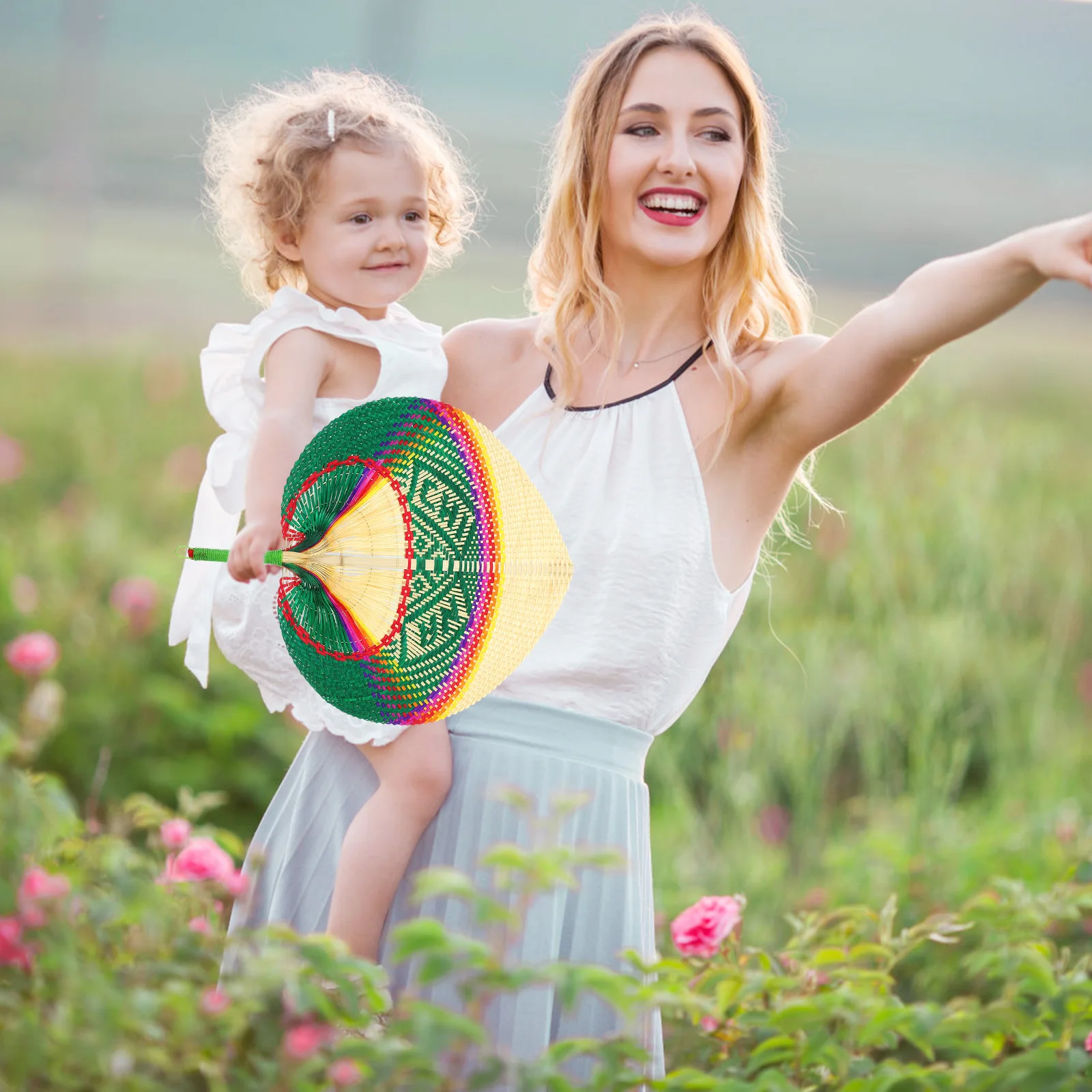 

Bamboo Weaving Fans Durable Long Lasting Peach Shape Floral Vintage Outdoor Cooling Easy Hot Summer Decor Item Living Bedroom