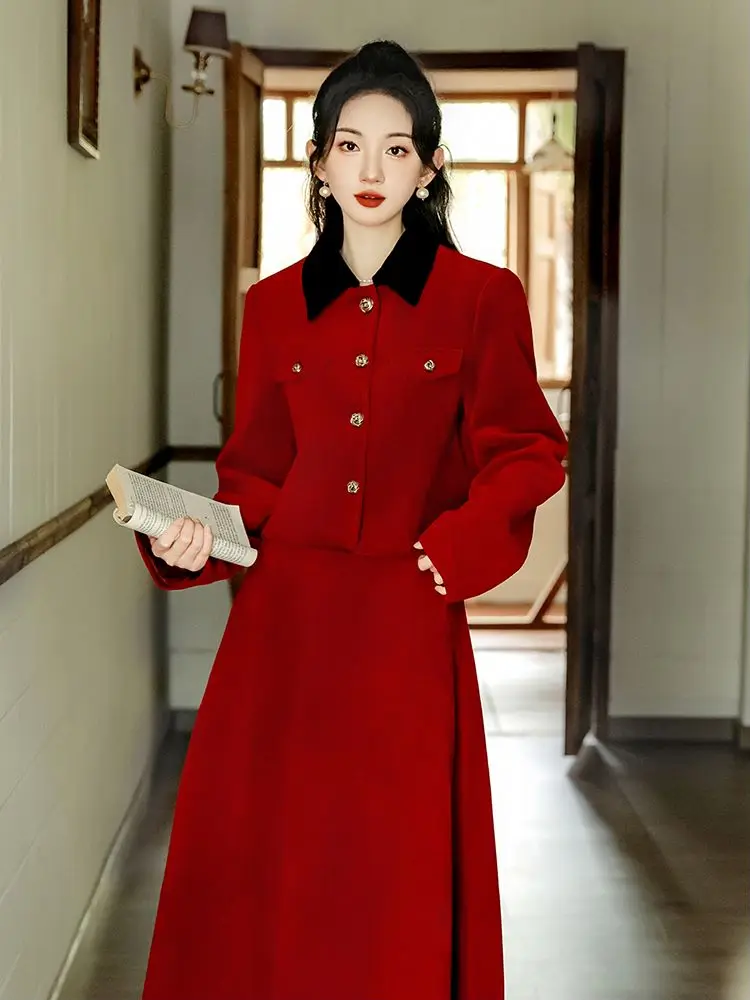 Conjunto rojo ajustado de dos piezas para mujer, abrigos cortos elegantes, Tops cortos con falda larga de cintura alta, Otoño e Invierno